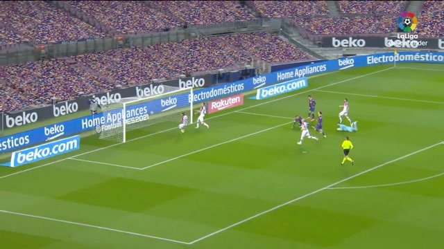 Messi Assist #304