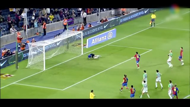 Messi Goal #52 vs Racing Santander