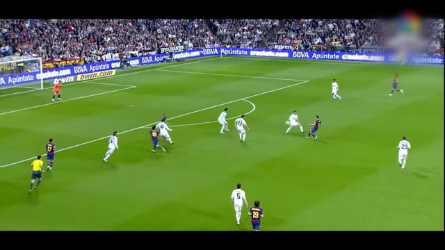 Messi Goal #133 vs Real Madrid