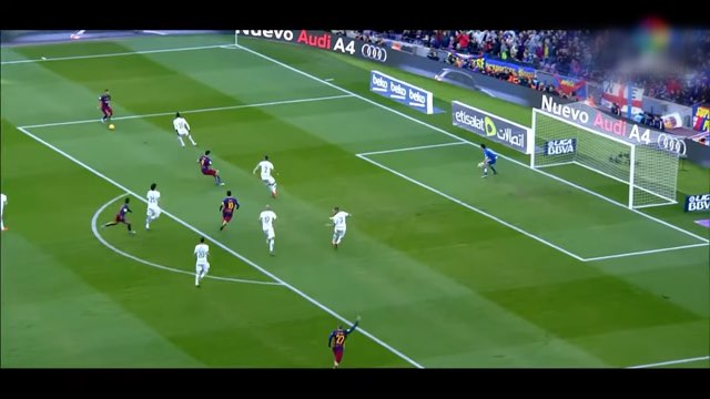 Messi Goal #477 vs Granada