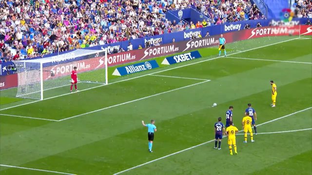 Messi Goal #677 vs Levante