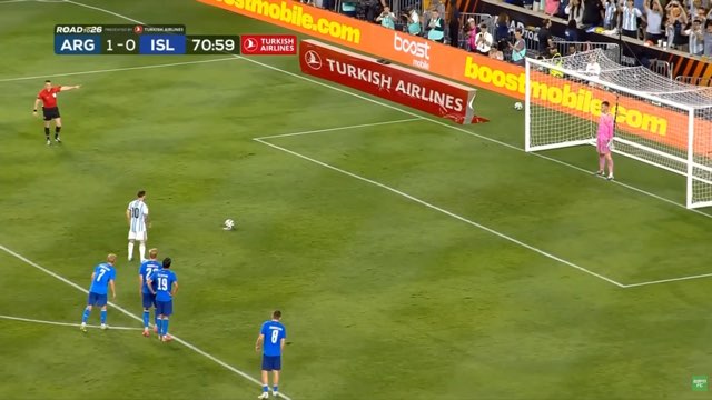 Messi Goal #911 vs Islandia